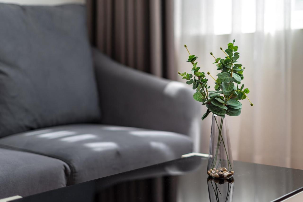 Saigonone Serviced Apartment Хошимин Экстерьер фото